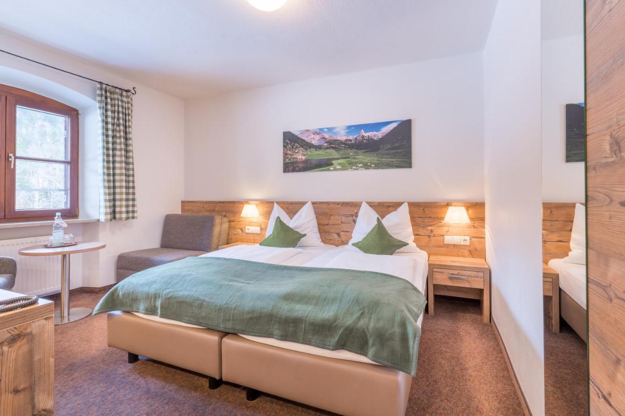 Double Room Mountain View