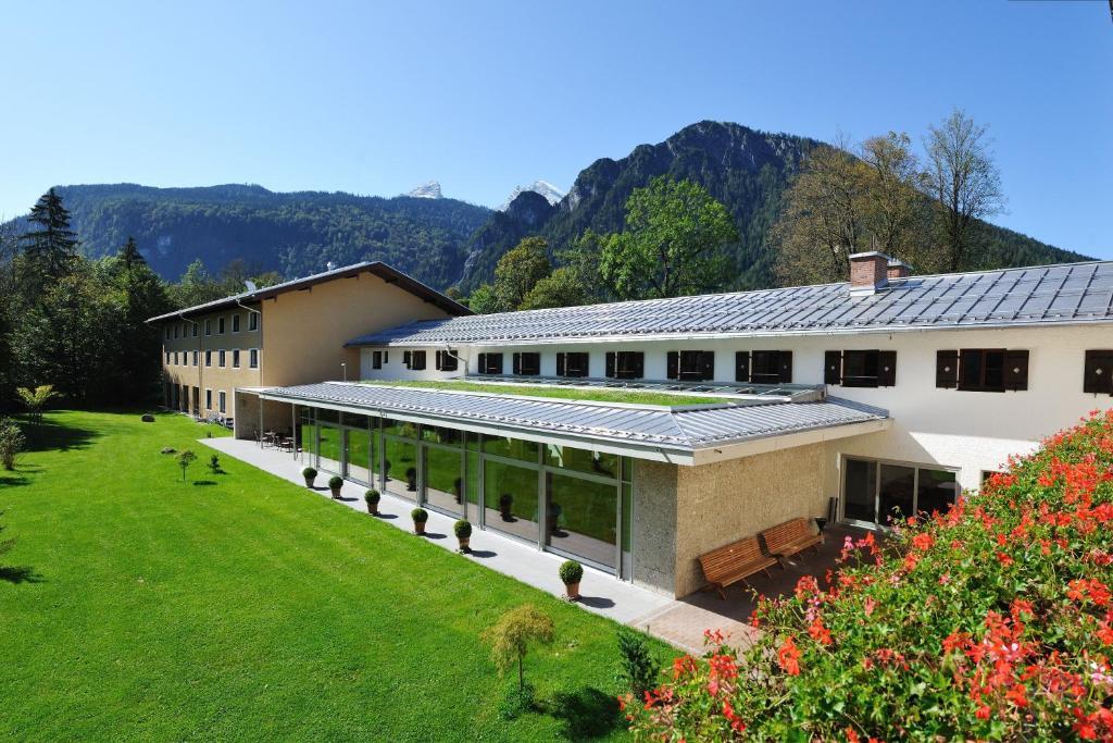 Double Room Mountain View